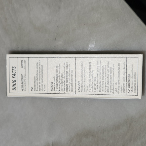 KINLO Golden Ray's Sunscreen Deep Tinted - Picture 2 of 5